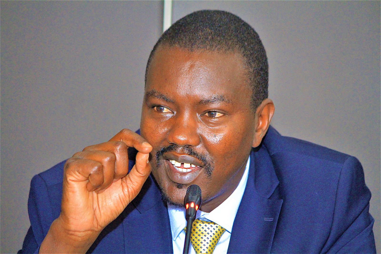 Jackson Mandago - 20