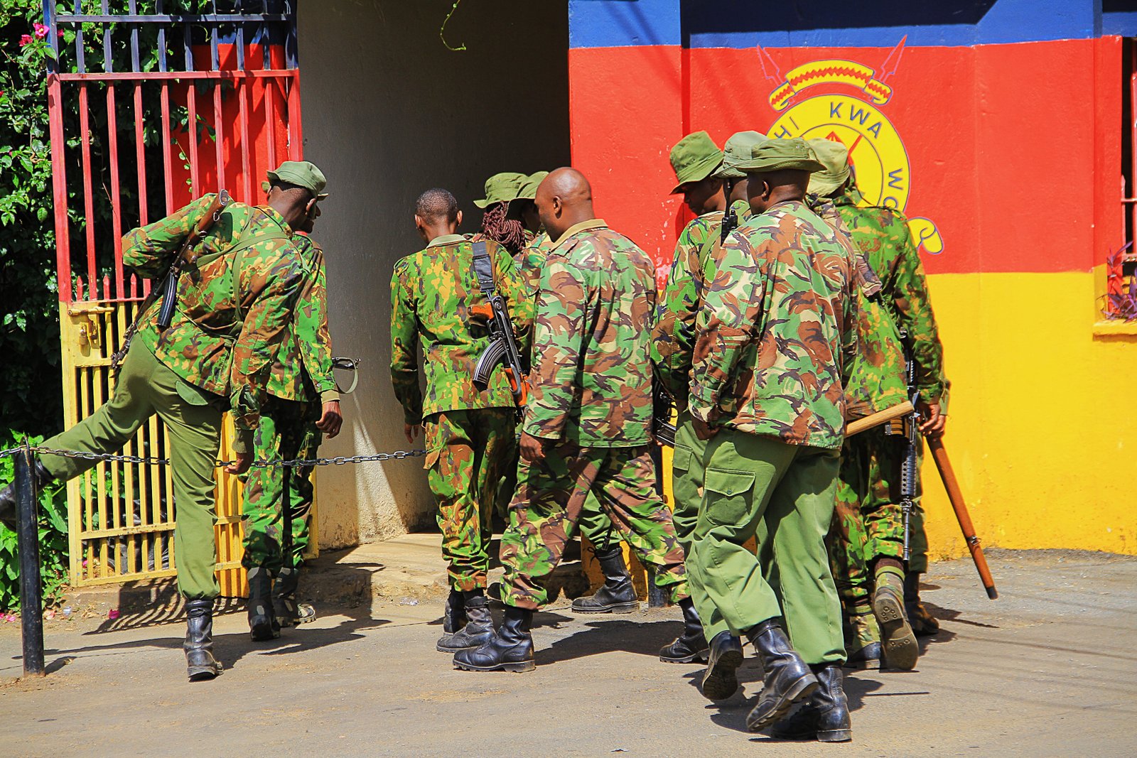 Police officers - 13