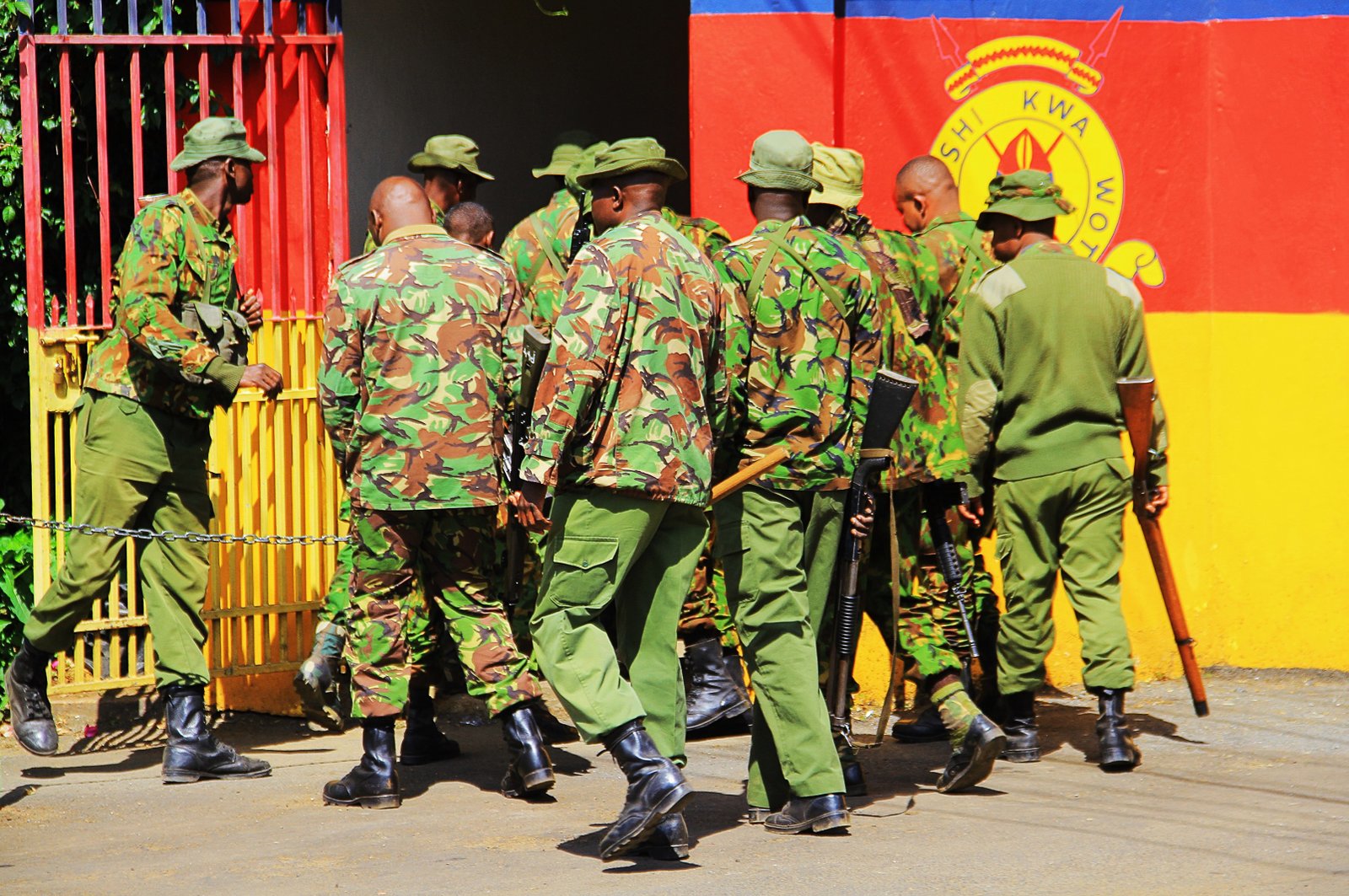 Police officers - 14