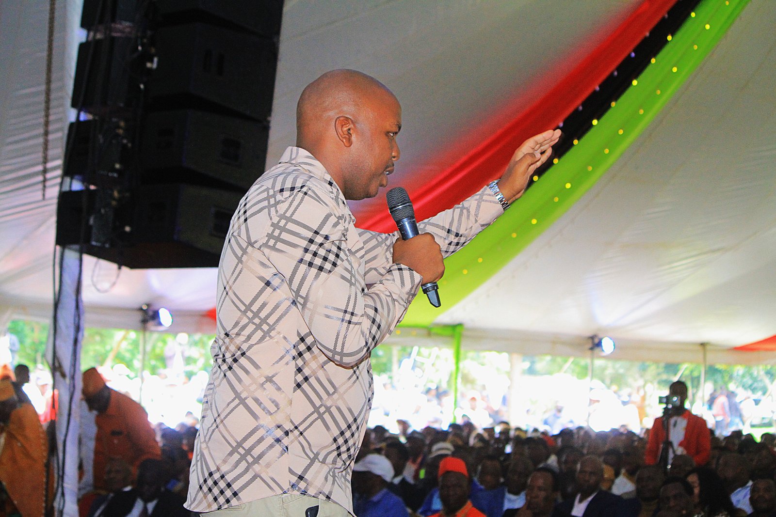 Mark Mwenje Muriithi - 15