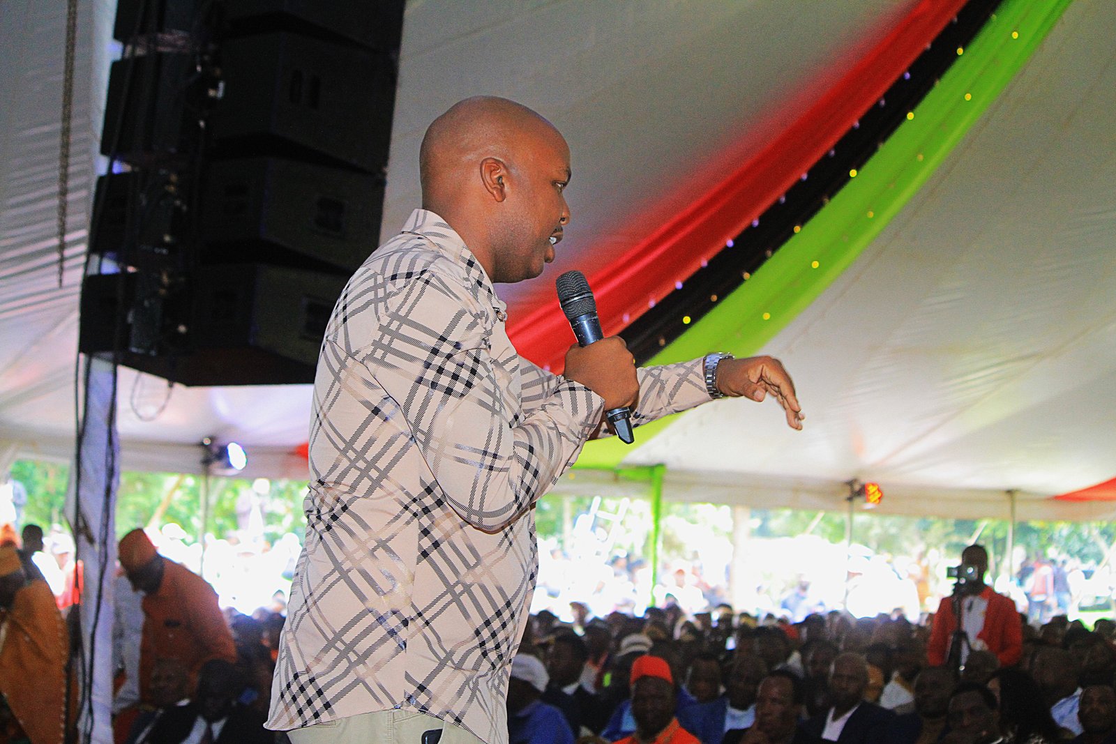 Mark Mwenje Muriithi - 16