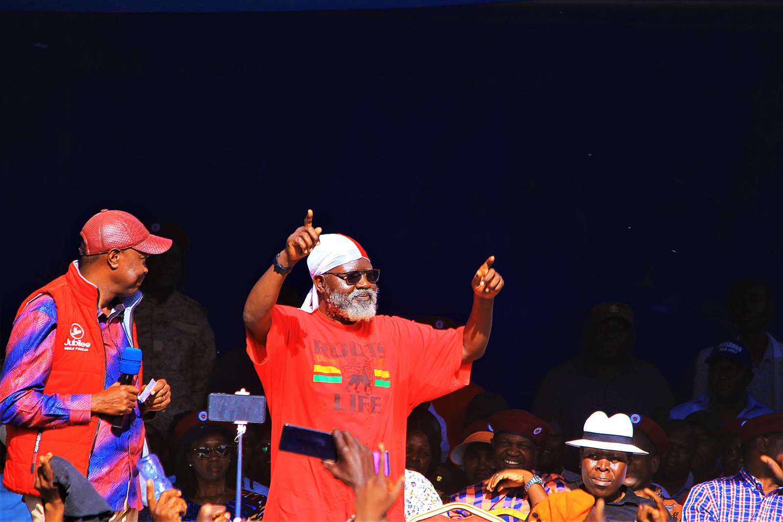 Jeremiah Ngayu Kioni with George Wajakoya