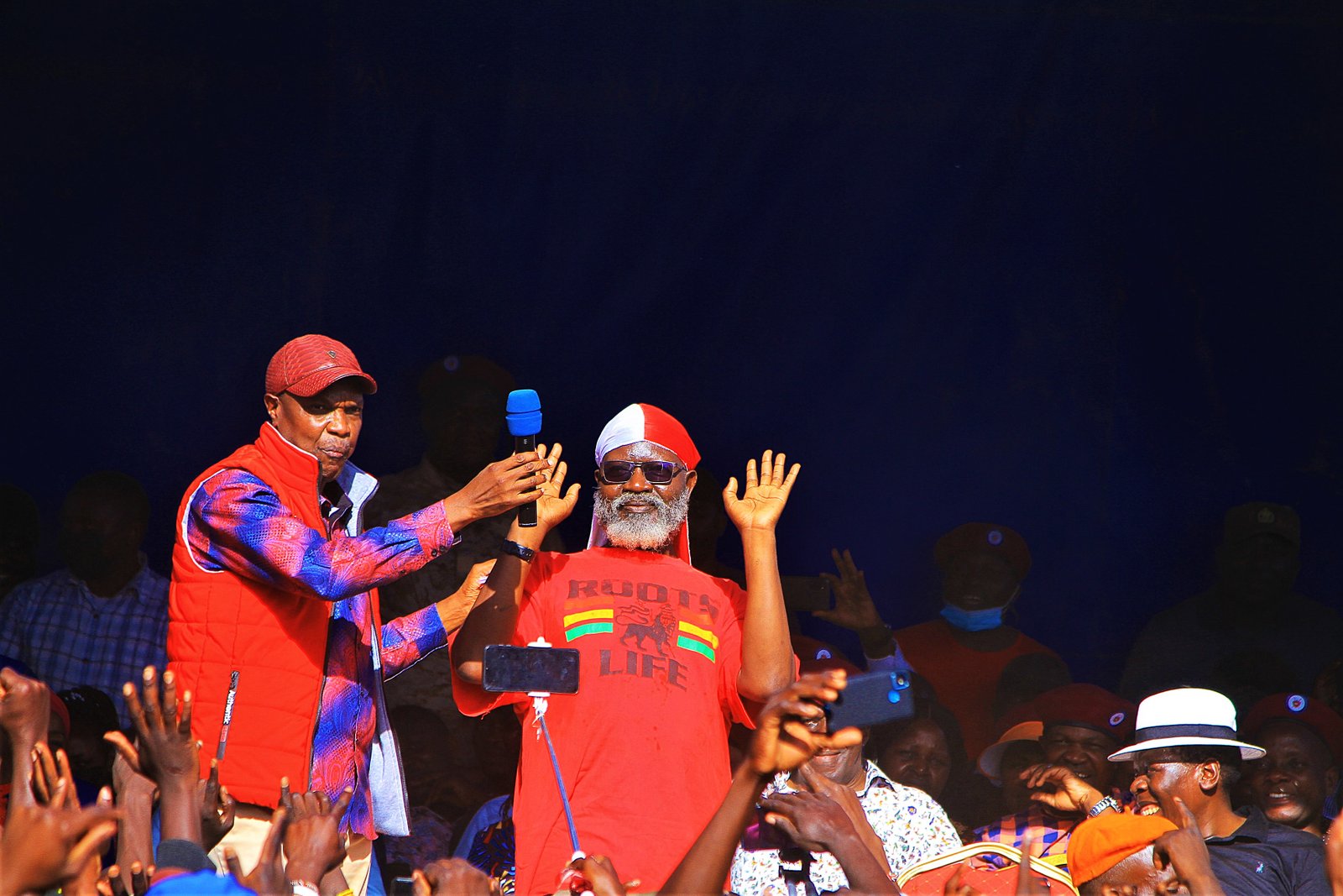 Jeremiah Ngayu Kioni with George Wajakoya