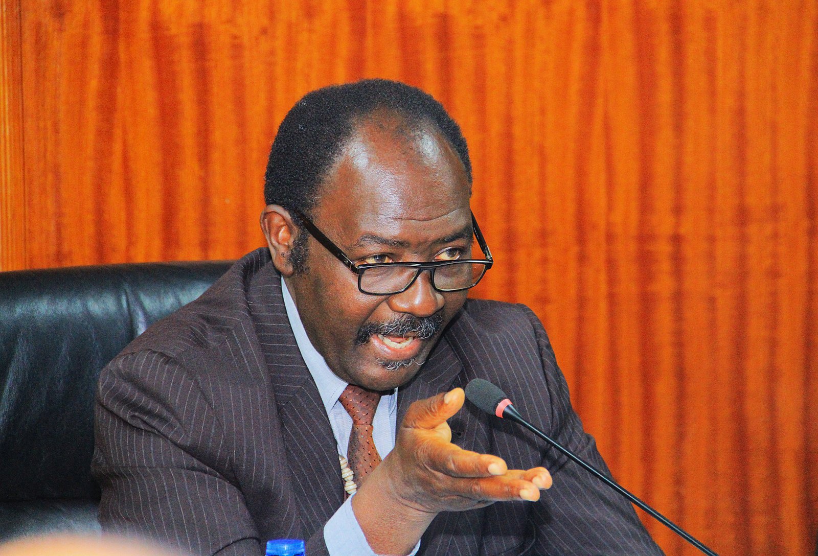 Moses Malulu Injendi