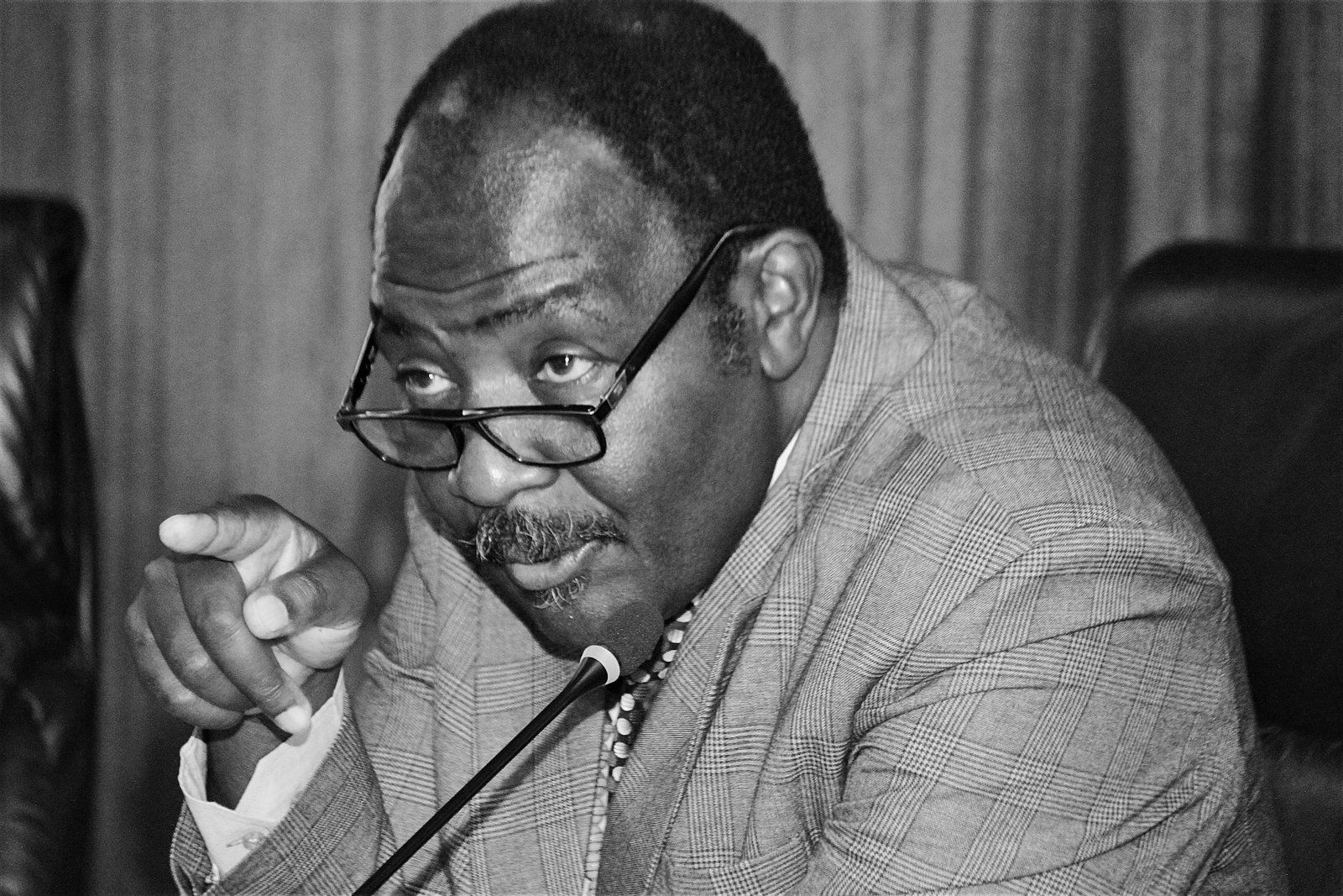Moses Malulu Injendi