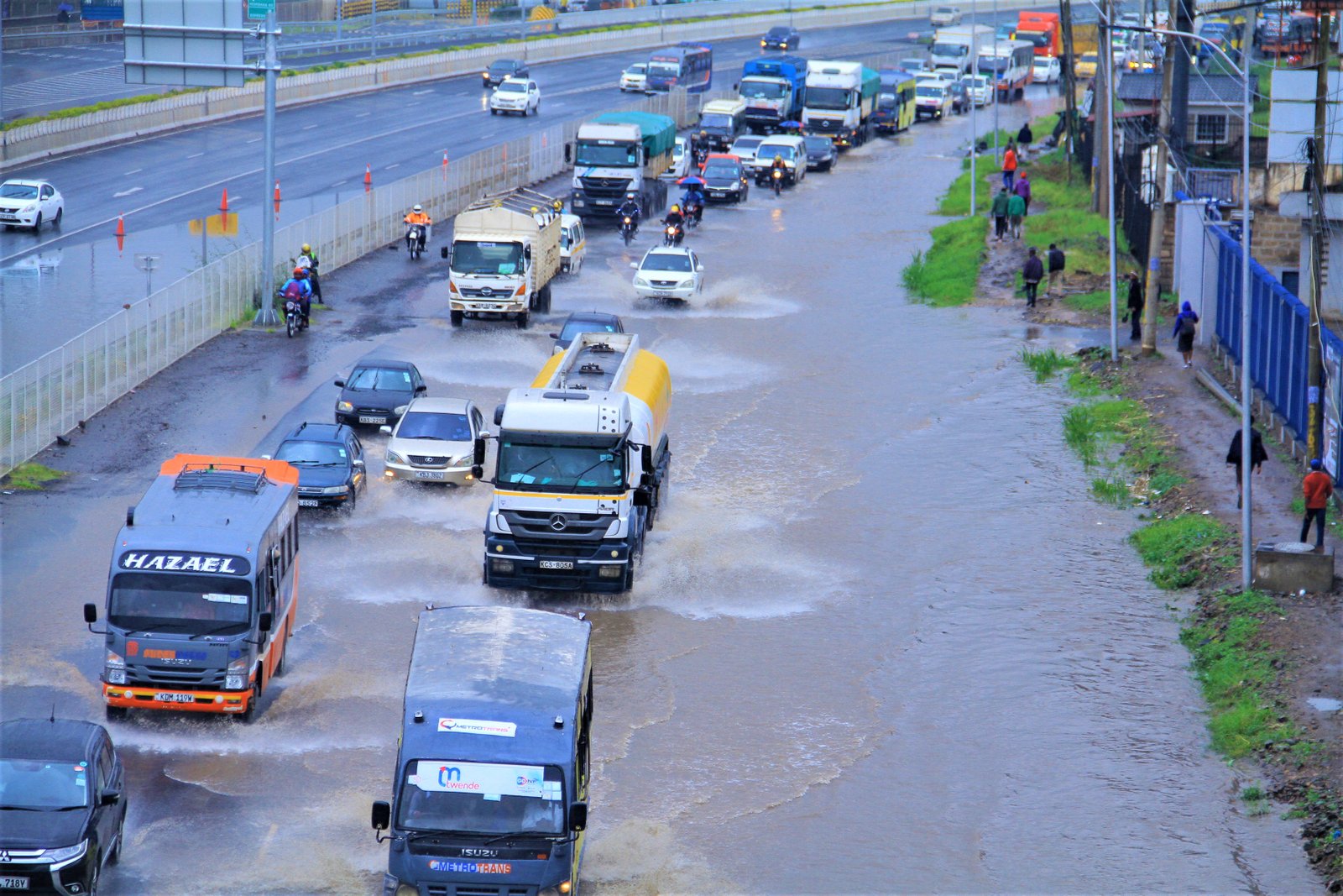 Mombasa Road flooded