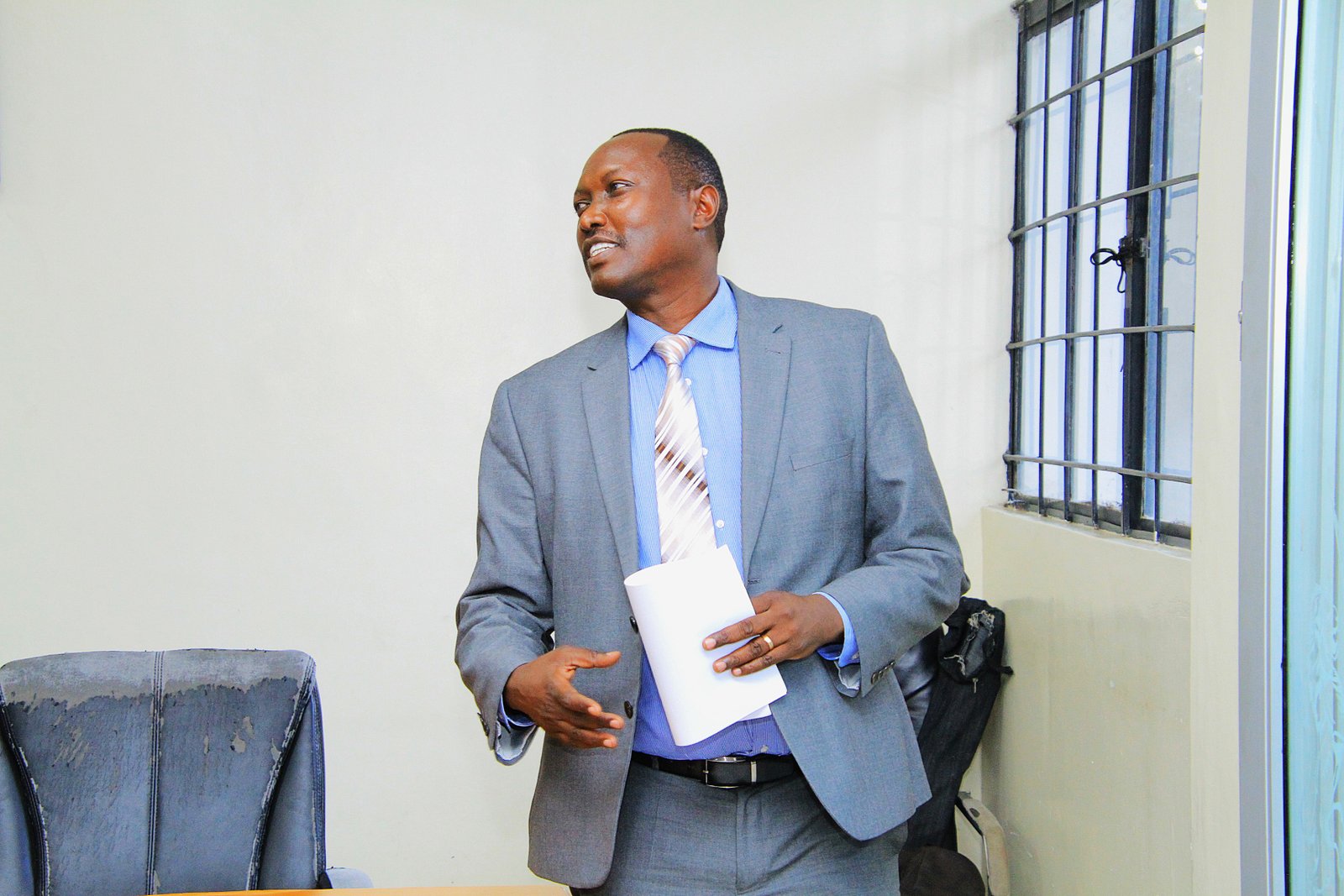 Robert Mbui