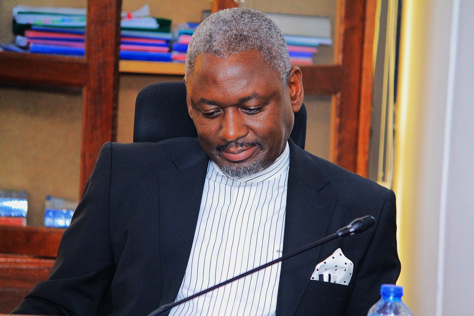 Otiende  Paul Amollo