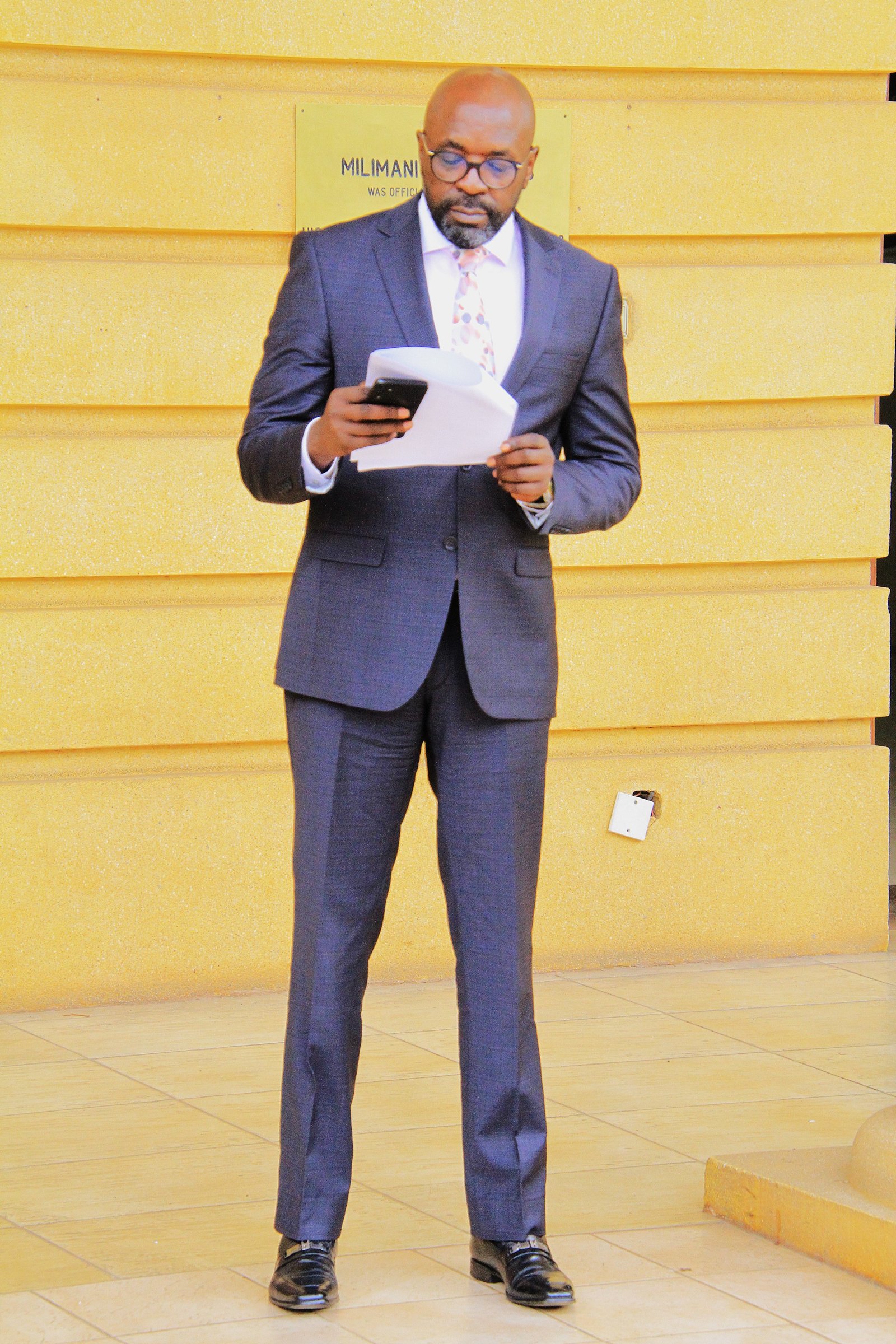Cliff Ombeta