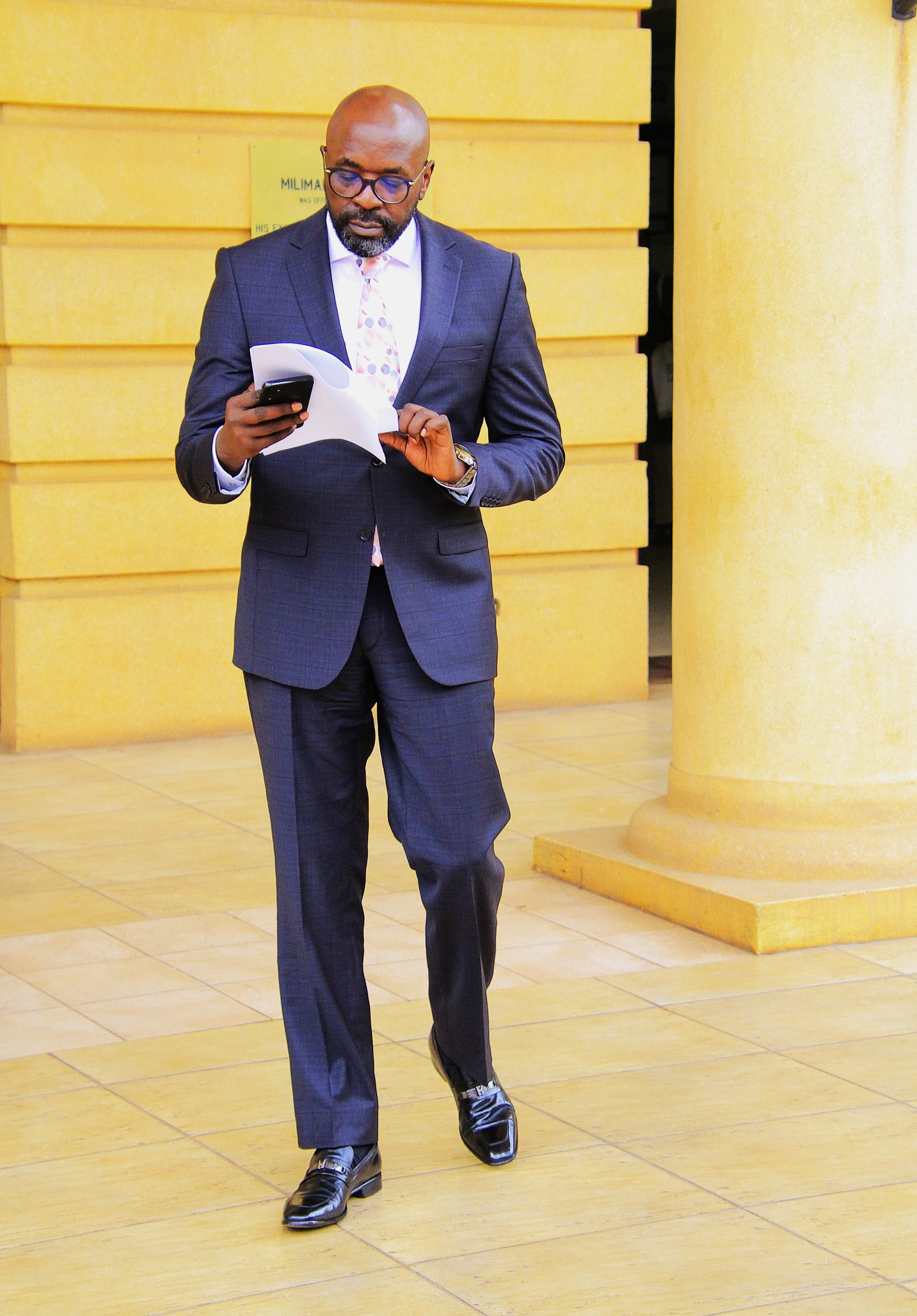 Cliff Ombeta