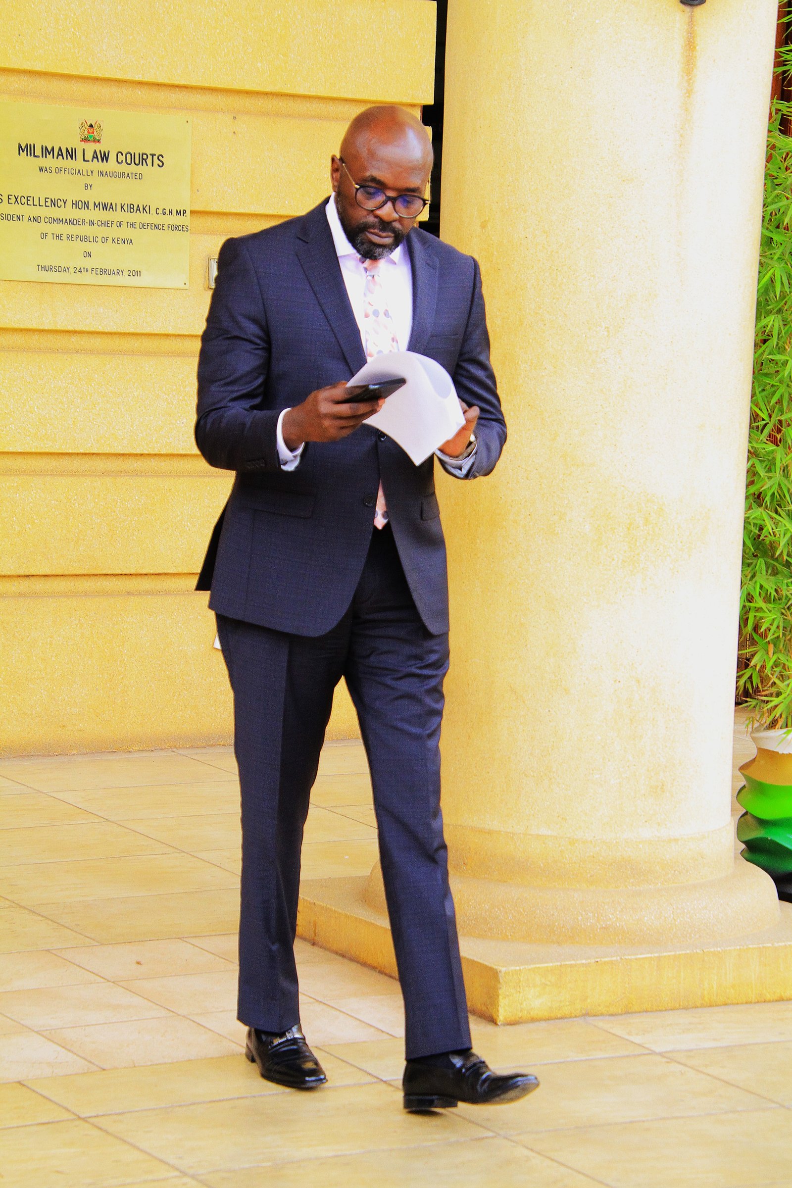 Cliff Ombeta