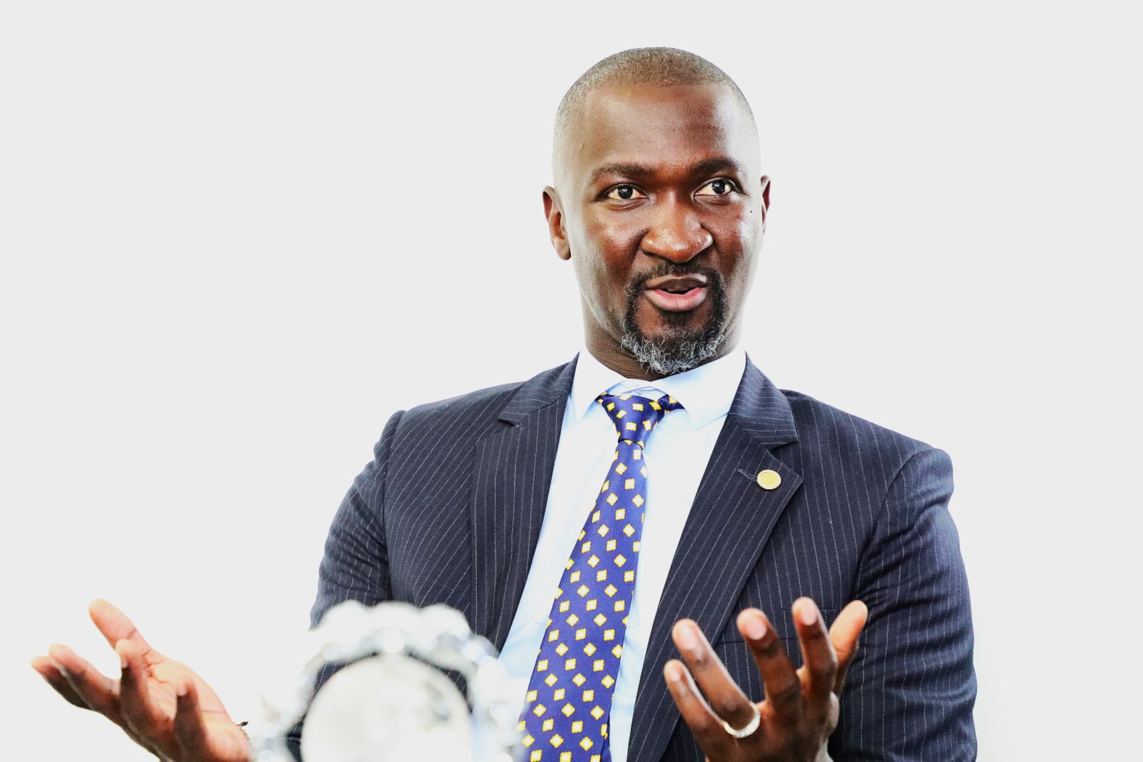 Dr. Maxwel Okoth