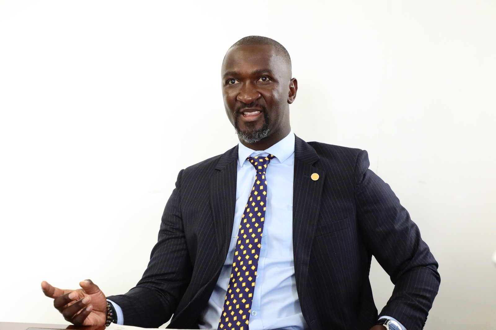 Dr. Maxwel Okoth