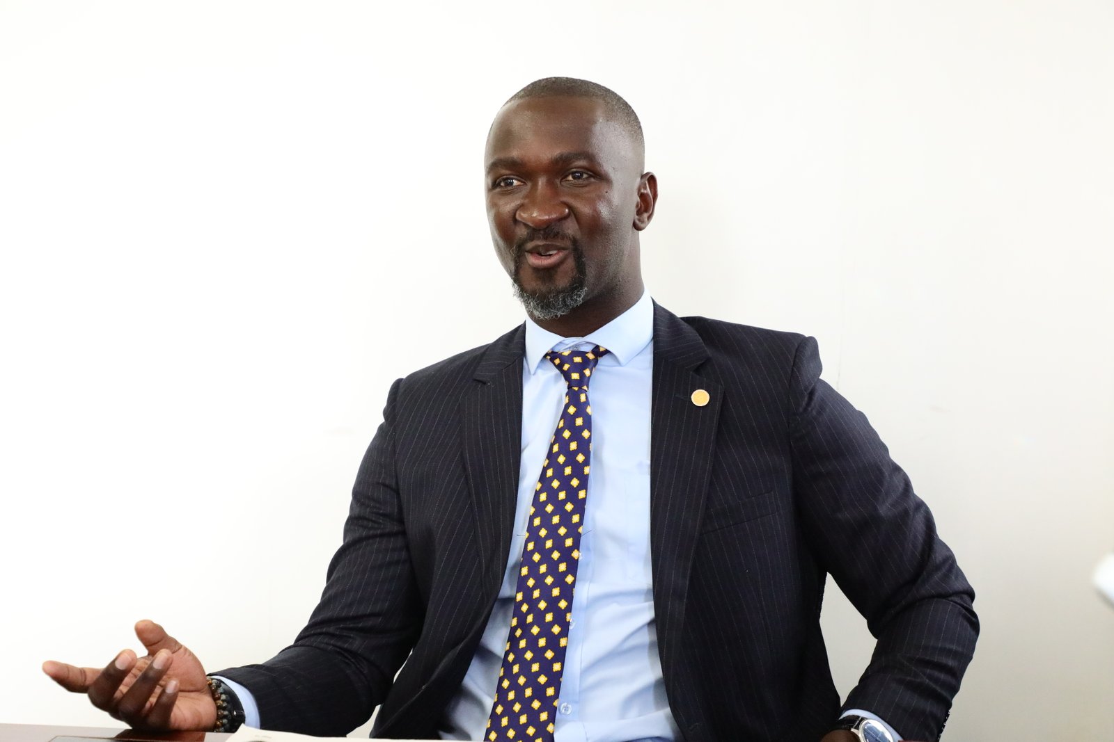 Dr. Maxwel Okoth