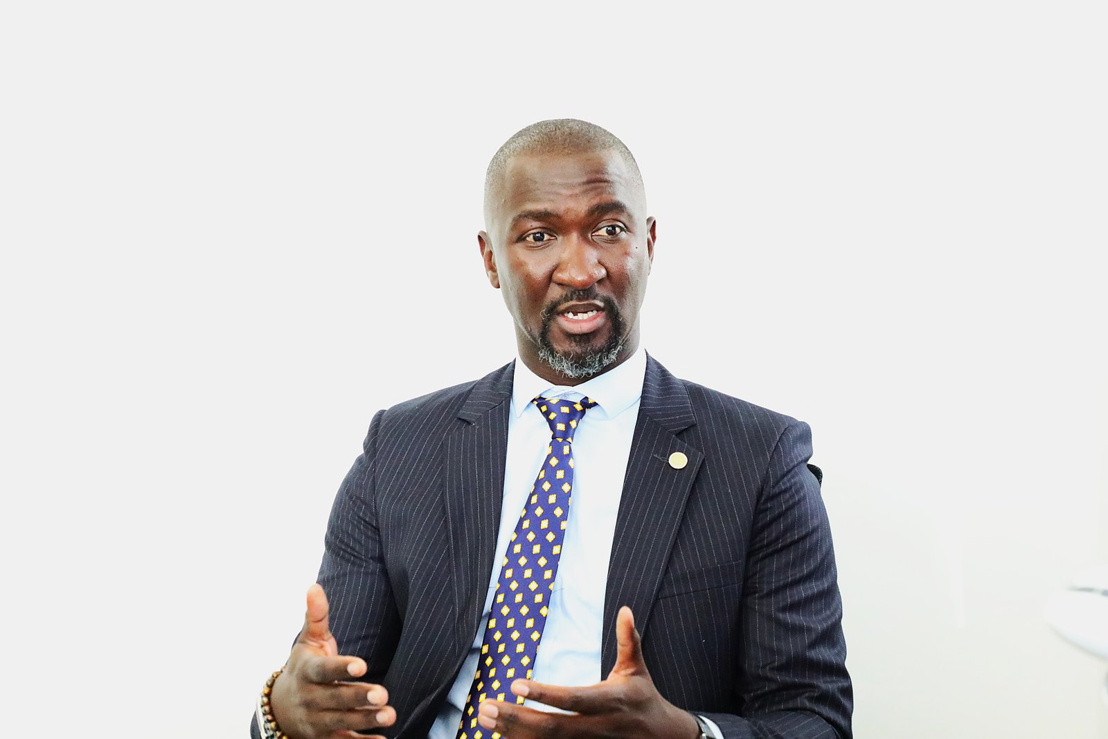 Dr. Maxwel Okoth