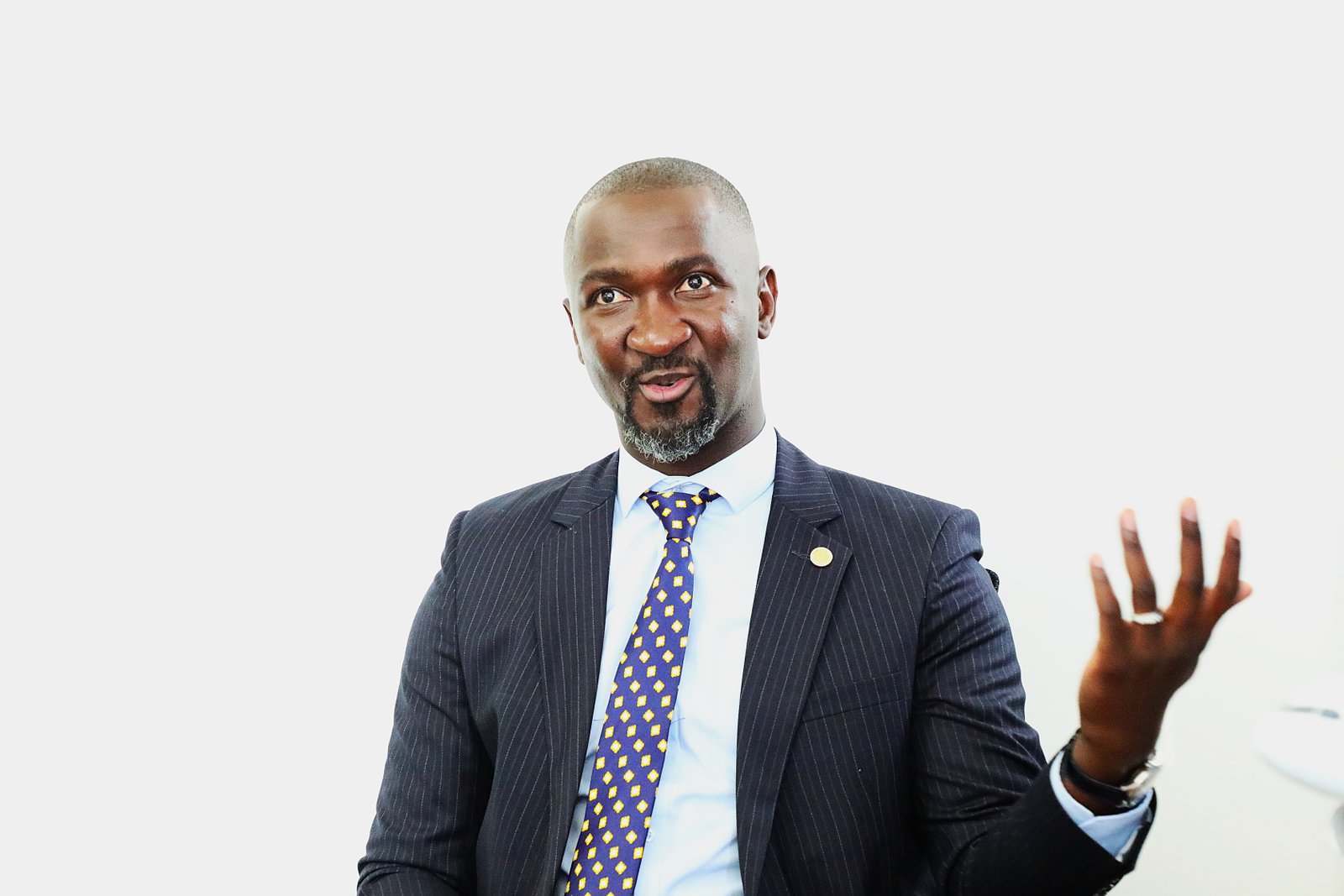 Dr. Maxwel Okoth