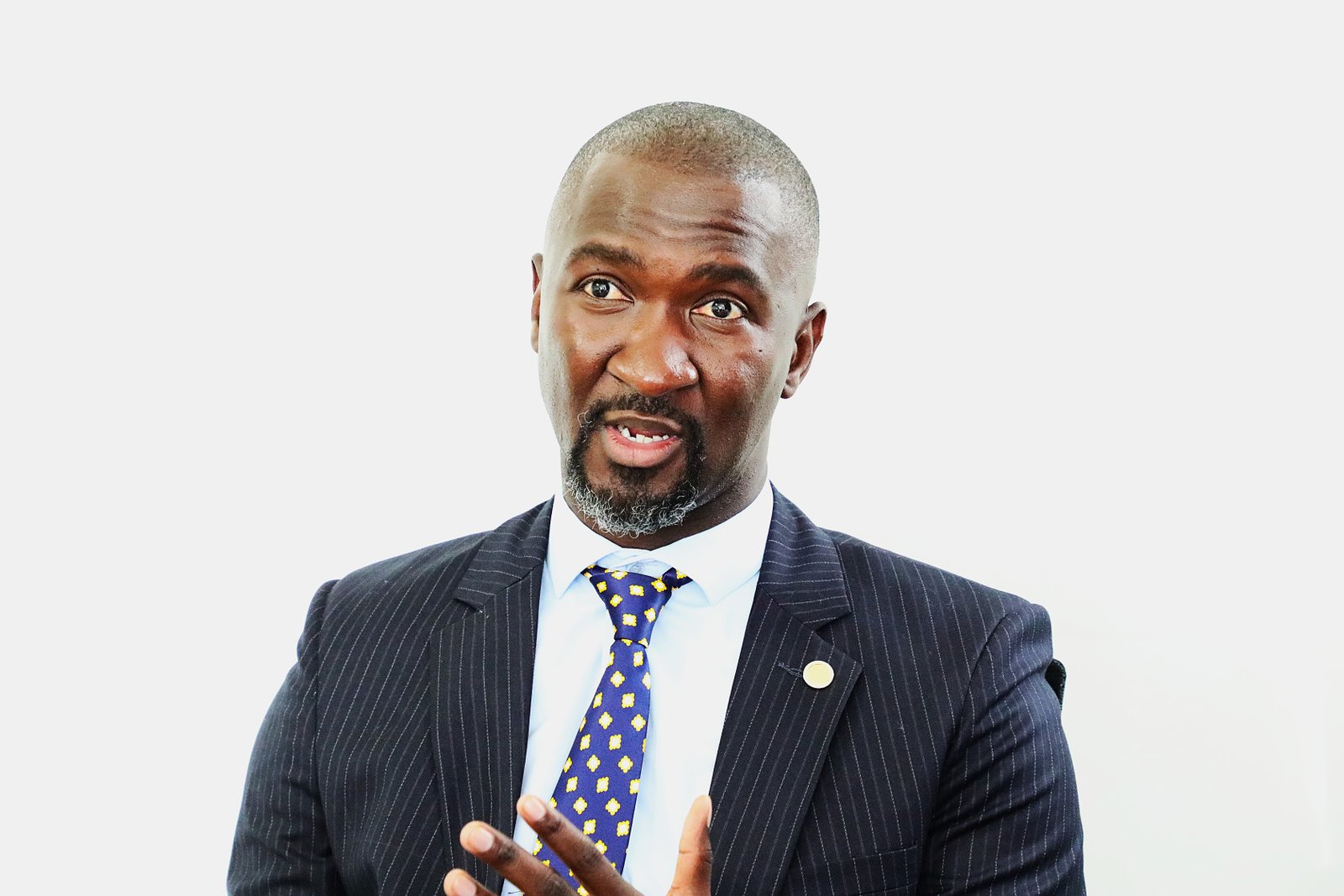 Dr. Maxwel Okoth