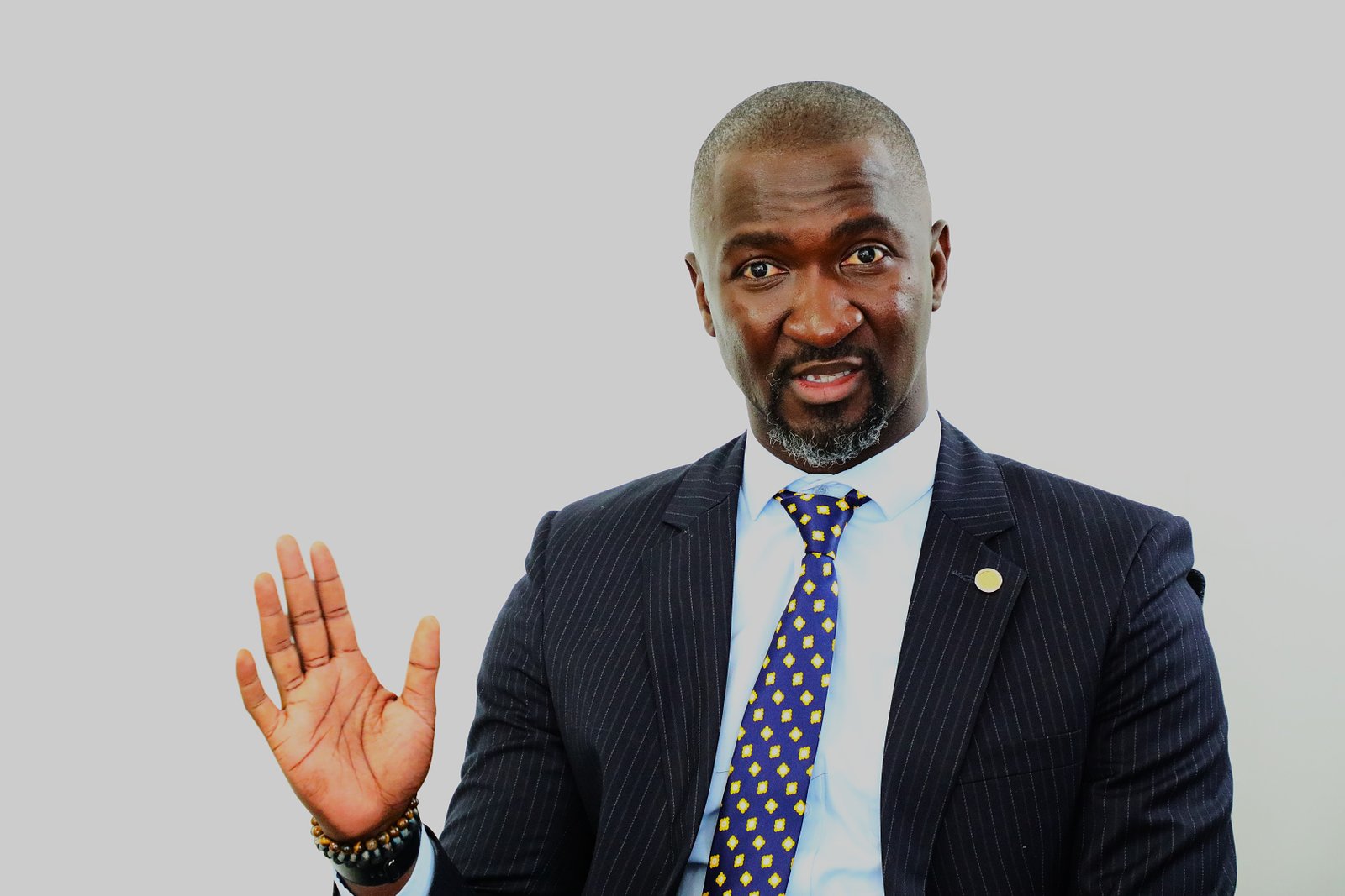 Dr. Maxwel Okoth