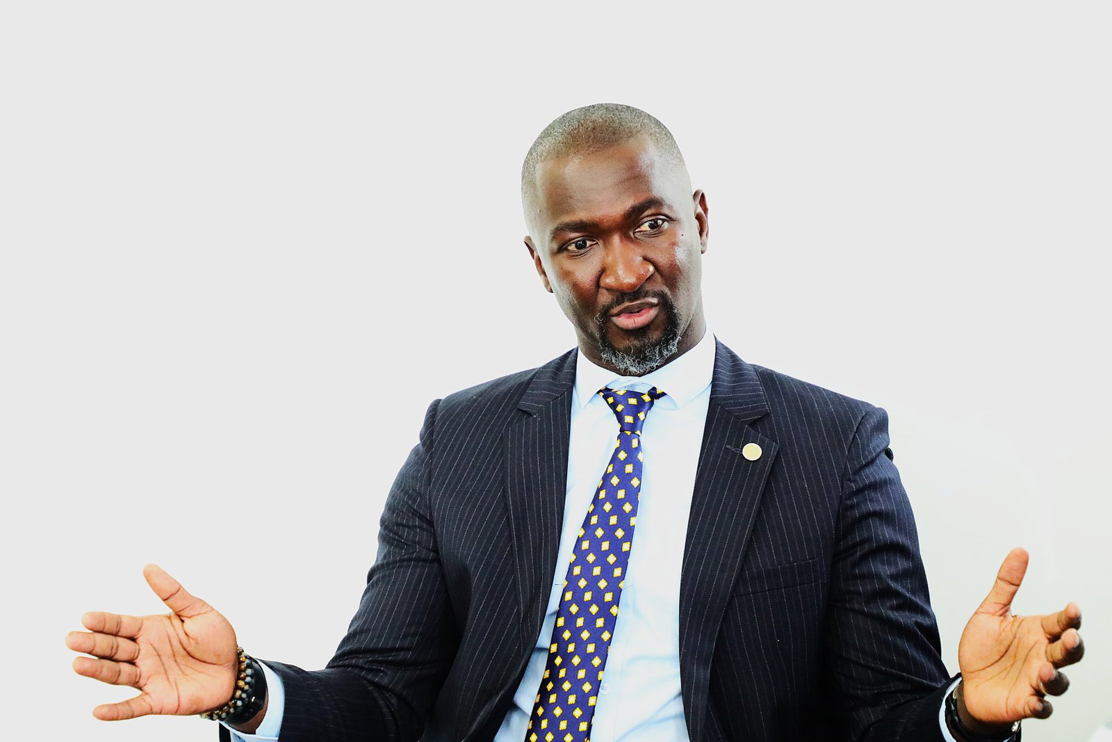Dr. Maxwel Okoth
